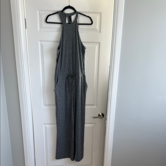 Kyodan Gray Sleeveless Jumpsuit with Halter Top - Picture 4 of 4